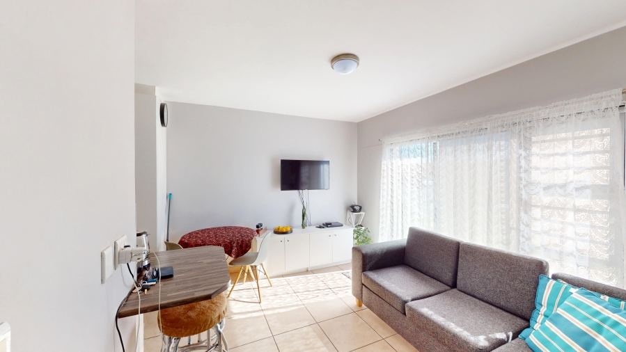 2 Bedroom Property for Sale in Guldenland Western Cape